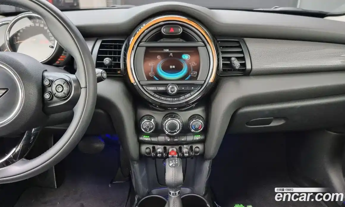 Mini Cooper 2015 1.5 гидро в Москве № 156759, фото 18