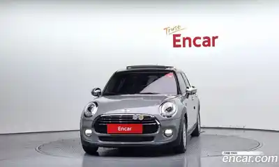 Mini Cooper 2015 1.5 гидро в Москве № 156759, миниатюра 3