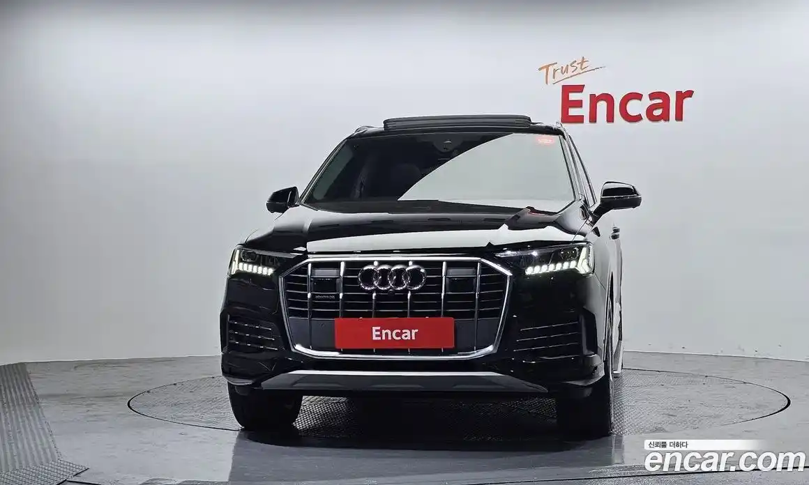 Audi Q7 2022 3.0 гидро в Москве № 162563, фото 3