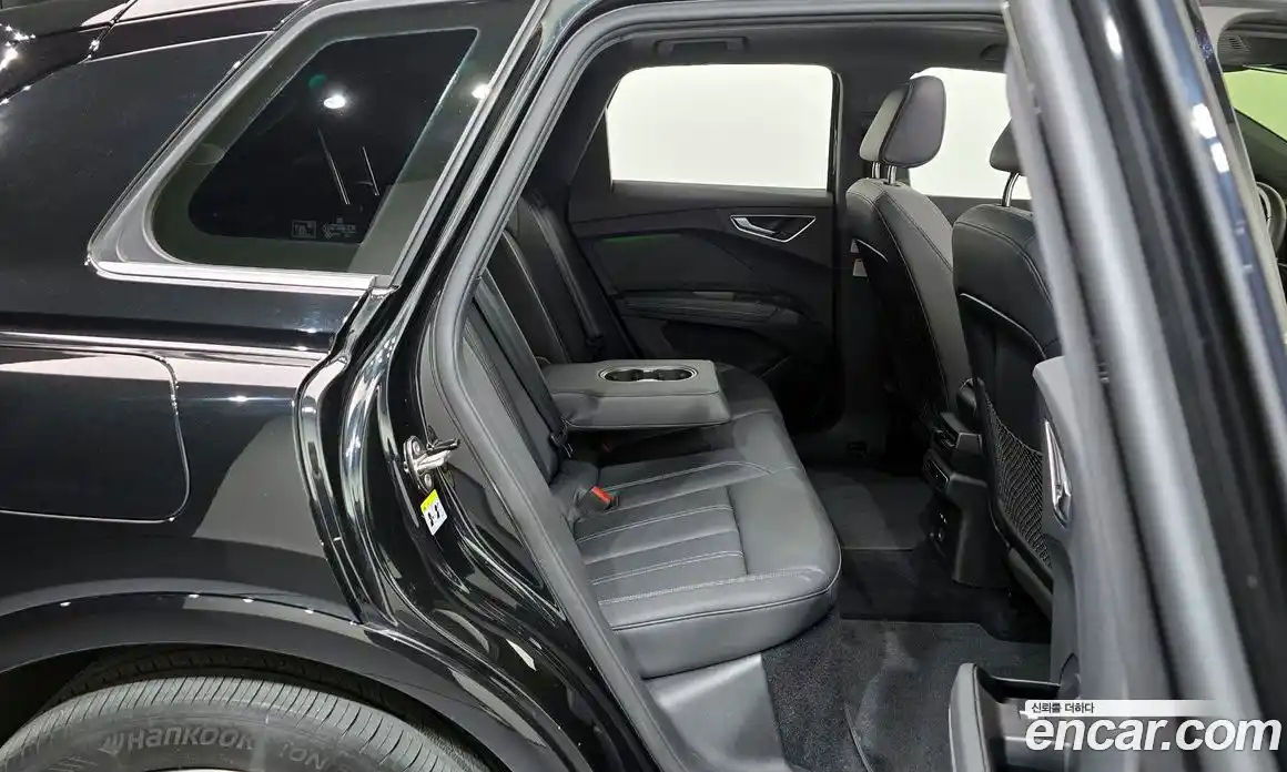 Audi Q4 e-tron 2022 0.2 гидро в Москве № 163282, фото 12