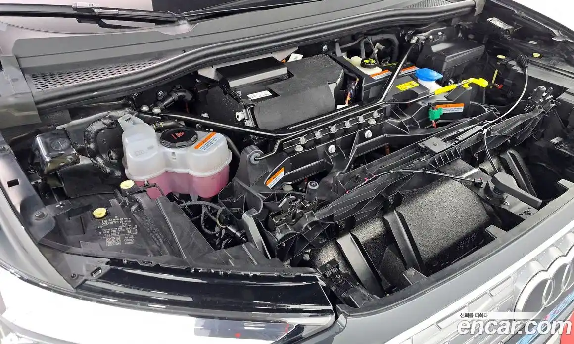 Audi Q4 e-tron 2022 0.2 гидро в Москве № 163282, фото 6
