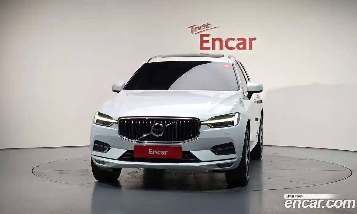 Volvo XC60 2020 2.0 гидро в Москве № 164524, фото 3