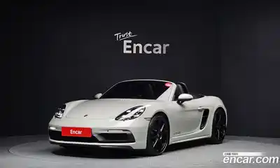 Porsche 718, 2022