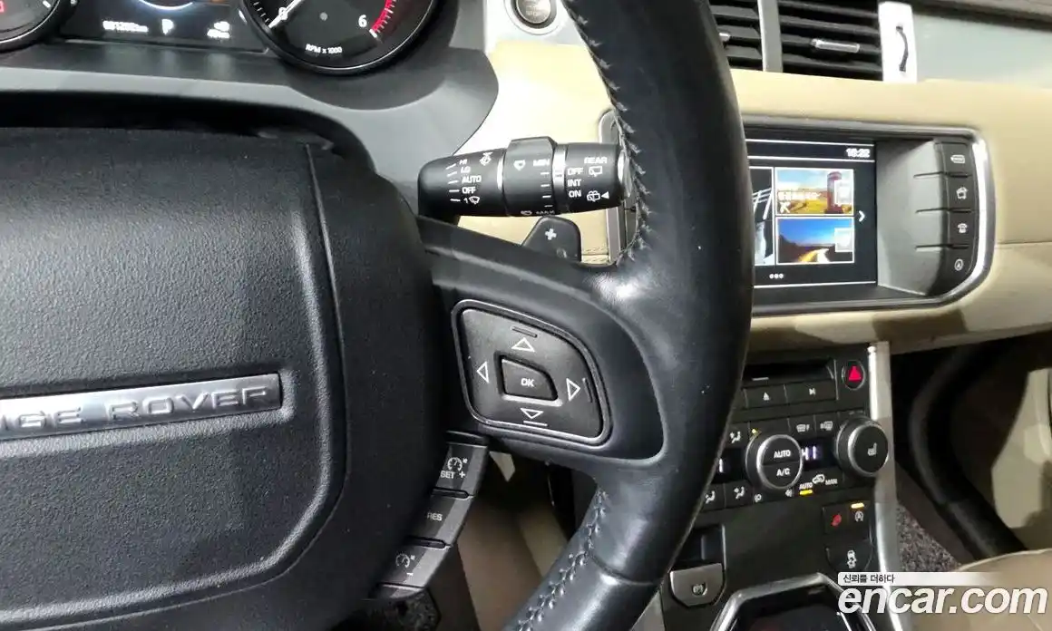 Land Rover Range-Rover Evoque 2015 2.0 гидро в Москве № 166303, фото 17