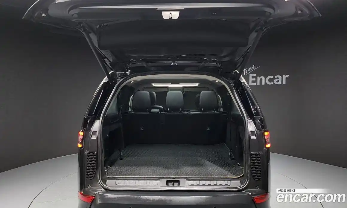 Land Rover Discovery 2019 3.0 гидро в Москве № 166573, фото 20