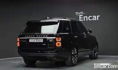 Land Rover Range-Rover 2018 4.4 гидро в Москве № 166607, миниатюра 2