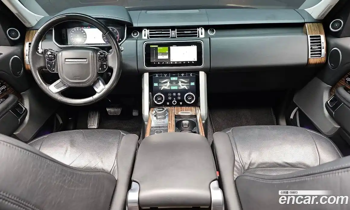 Land Rover Range-Rover 2018 4.4 гидро в Москве № 166607, фото 7