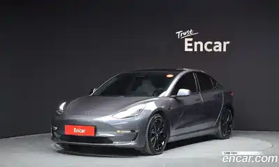 Tesla Model 3, 2020