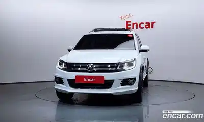 Volkswagen Tiguan 2014 2.0 гидро в Москве № 168956, миниатюра 3