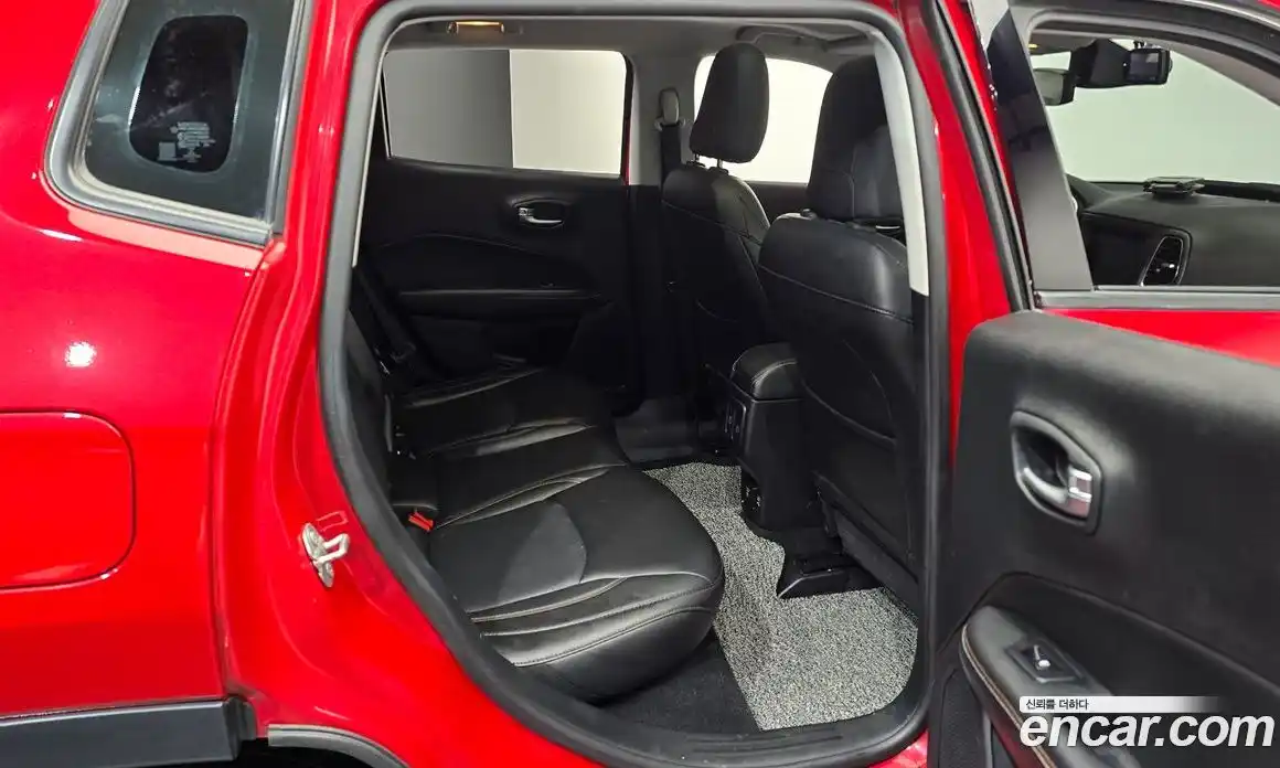 Jeep Compass 2018 2.4 гидро в Москве № 169653, фото 12