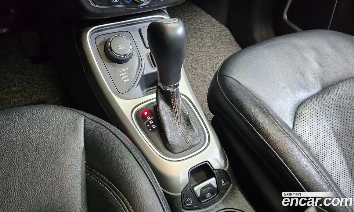 Jeep Compass 2018 2.4 гидро в Москве № 169653, фото 9