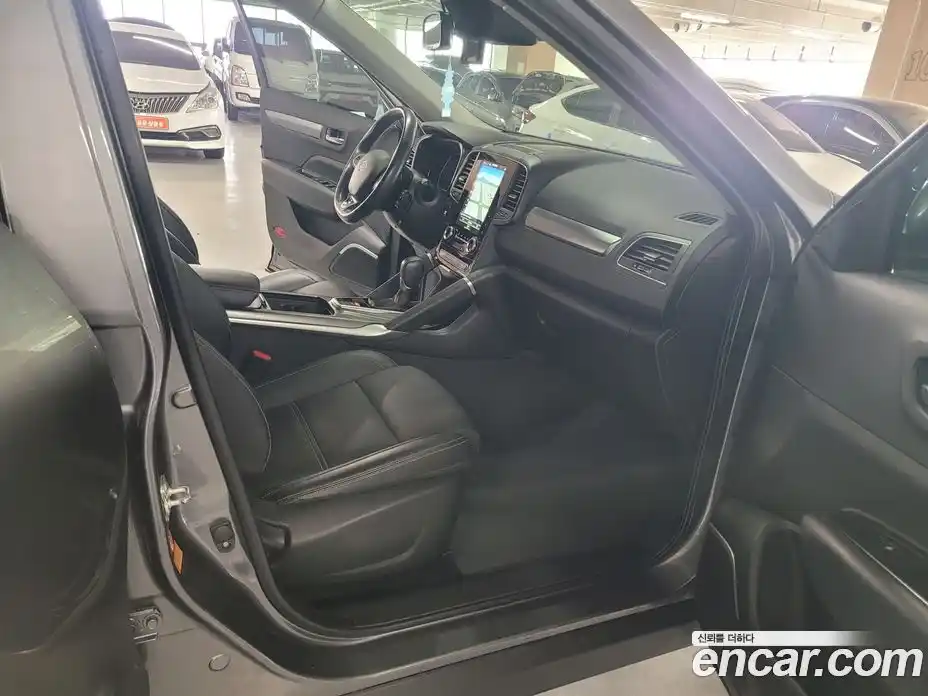 Renault QM6 2021 2.0 гидро в Москве № 180076, фото 9