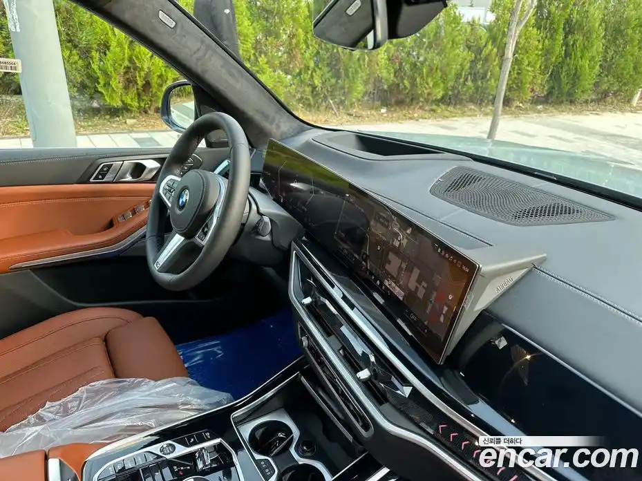 BMW X7 2023 3.0 гидро в Москве № 189453, фото 14