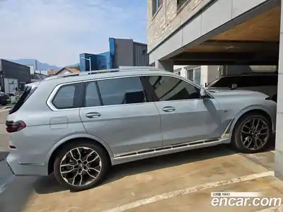 BMW X7 2023 3.0 гидро в Москве № 189453, миниатюра 2