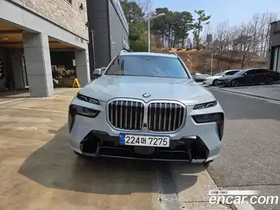 BMW X7 2023 3.0 гидро в Москве № 189453, миниатюра 3