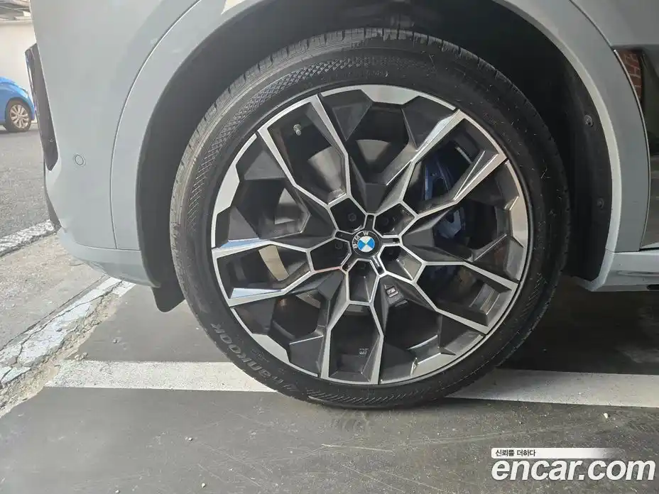 BMW X7 2023 3.0 гидро в Москве № 189453, фото 5