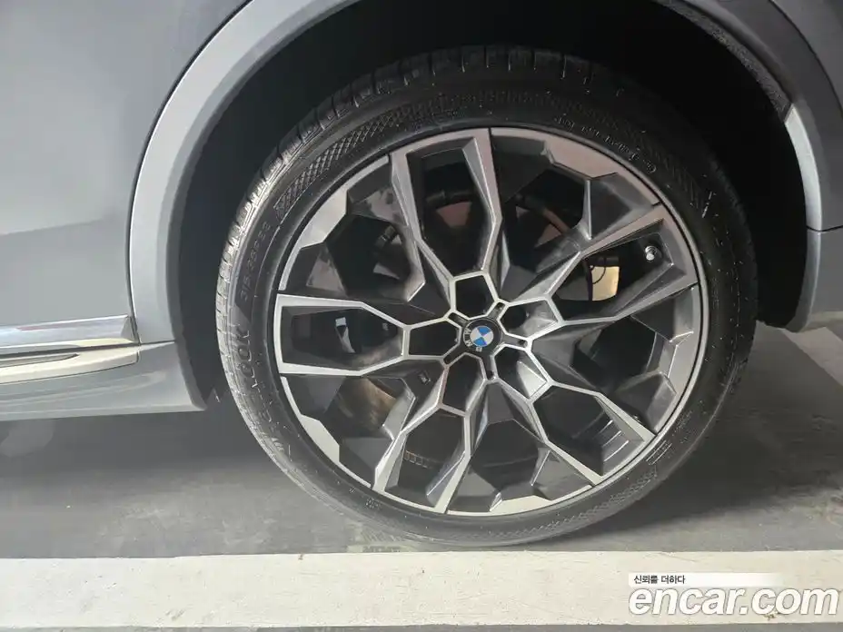 BMW X7 2023 3.0 гидро в Москве № 189453, фото 6