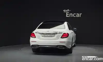 Mercedes-Benz E-Class 2020 2.0 гидро, миниатюра 4