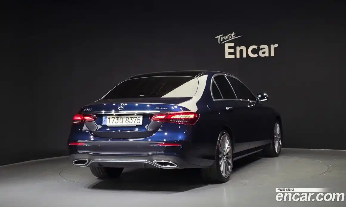 Mercedes-Benz E-Class 2020 2.0 гидро, фото 4