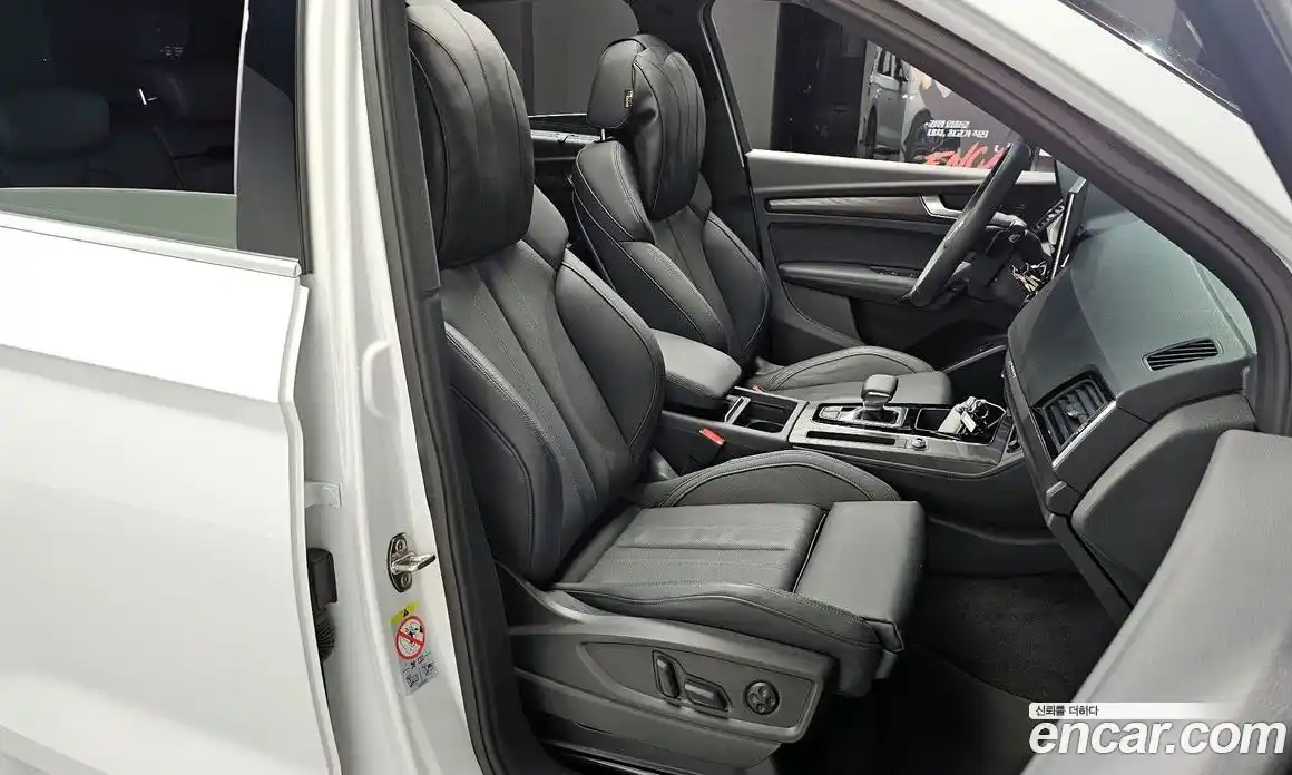 Audi Q5 2023 2.0 гидро в Москве № 196208, фото 9