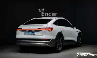 Audi e-tron 2021 0.2 гидро в Москве № 196627, миниатюра 2