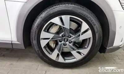 Audi e-tron 2021 0.2 гидро в Москве № 196627, миниатюра 5