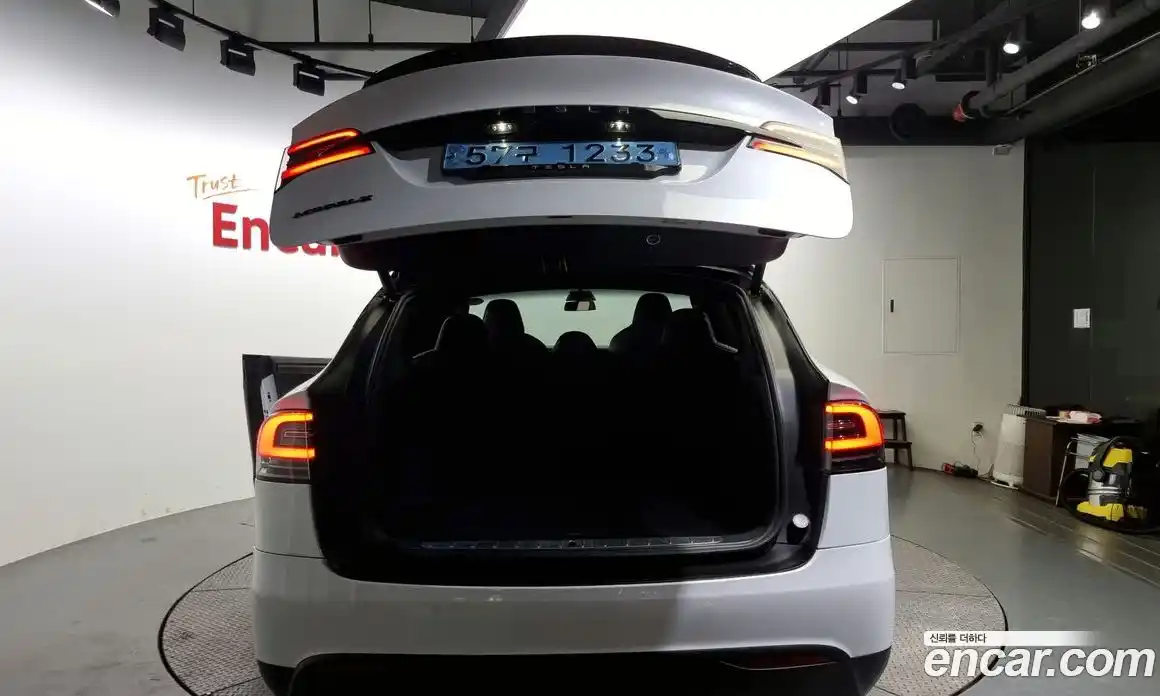 Tesla Model X 2018 0.3 гидро в Москве № 198576, фото 20