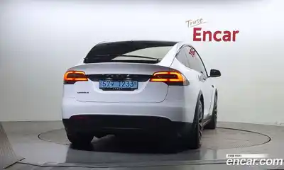 Tesla Model X 2018 0.3 гидро в Москве № 198576, миниатюра 4