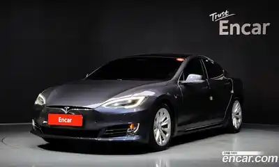 Tesla Model S, 2018