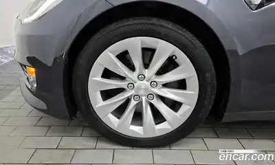 Tesla Model S 2018 0.3 гидро в Москве № 198620, миниатюра 5