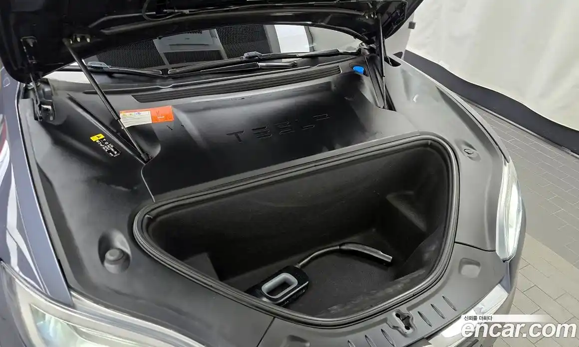 Tesla Model S 2018 0.3 гидро в Москве № 198620, фото 6