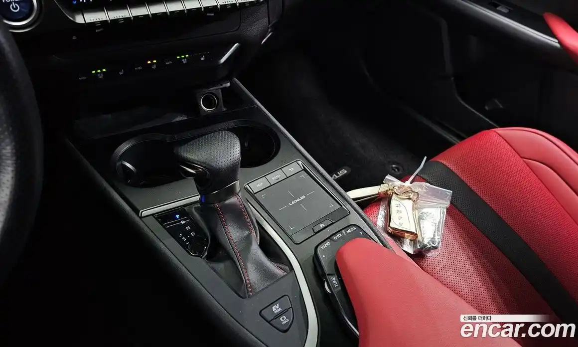 Lexus UX 2022 2.0 гидро в Москве № 198723, фото 9