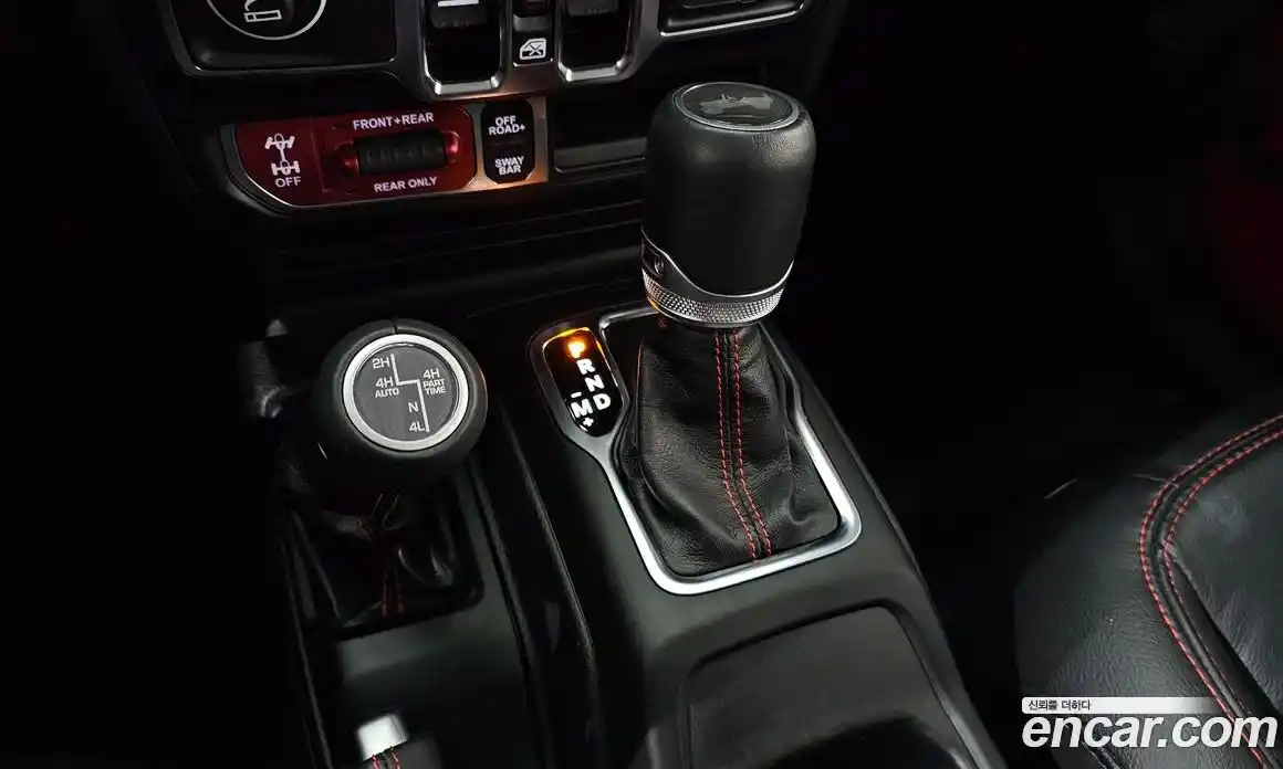 Jeep Wrangler 2022 2.0 гидро в Москве № 199438, фото 9