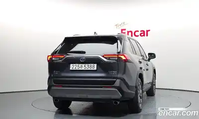 Toyota RAV4 2024 2.5 гидро в Москве № 199550, миниатюра 4