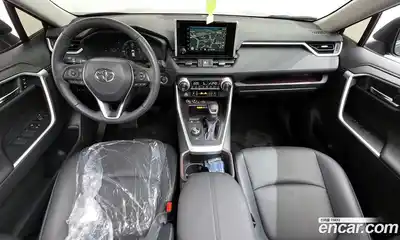 Toyota RAV4 2024 2.5 гидро в Москве № 199550, миниатюра 7