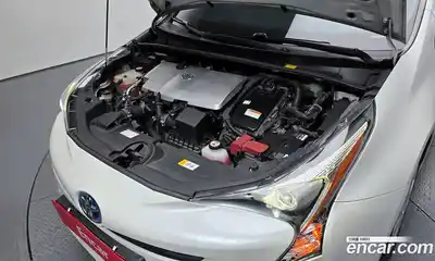 Toyota Prius 2016 1.8 гидро в Москве № 199644, миниатюра 6