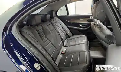 Mercedes-Benz E-Class 2017 2.0 гидро в Москве № 209125, миниатюра 12
