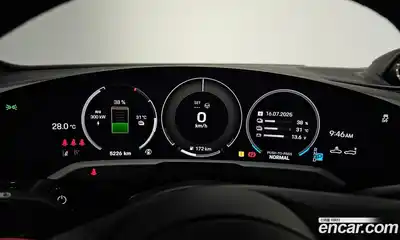 Porsche Taycan 2024 0.1 гидро в Москве № 212970, миниатюра 8