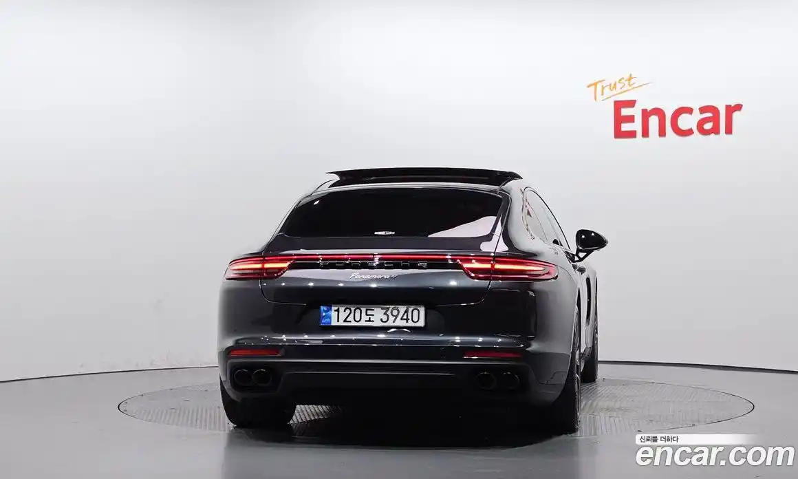 Porsche Panamera 2018 3.0 гидро в Москве № 213164, фото 4