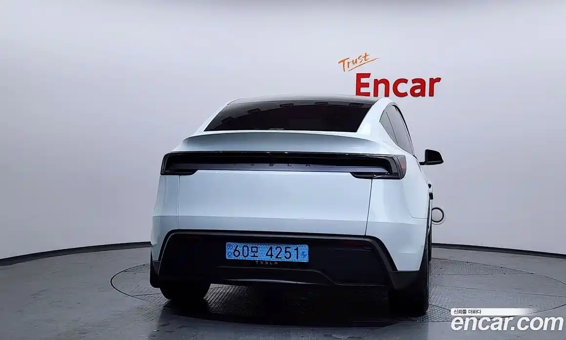 Tesla Model Y 2025 0.2 гидро в Москве № 214466, фото 4