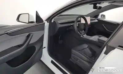 Tesla Model Y 2025 0.2 гидро в Москве № 214466, миниатюра 10