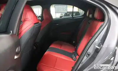 Lexus UX 2025 2.0 вариатор в Москве № 214737, миниатюра 10
