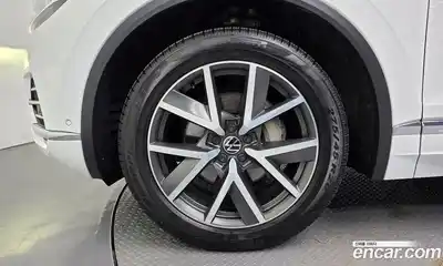 Volkswagen Touareg 2021 3.0 гидро в Москве № 215263, миниатюра 5