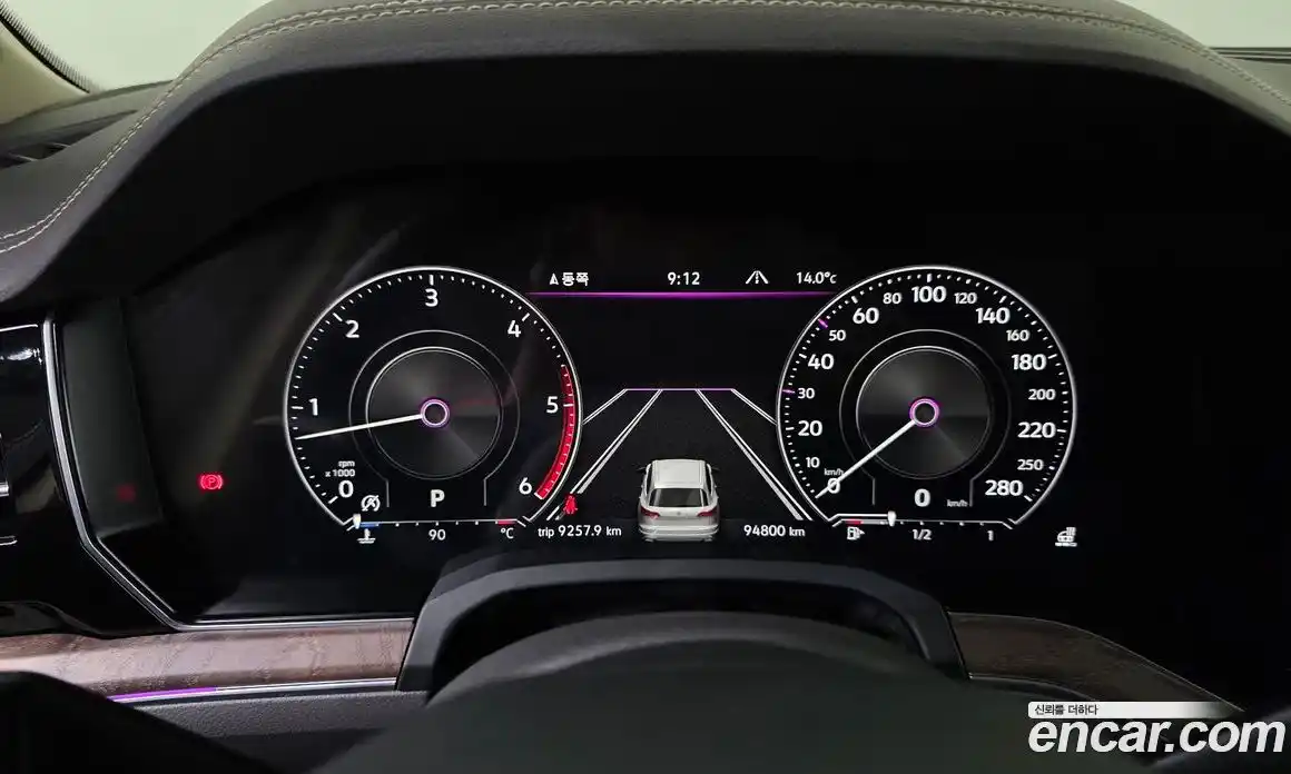 Volkswagen Touareg 2021 3.0 гидро в Москве № 215263, фото 8