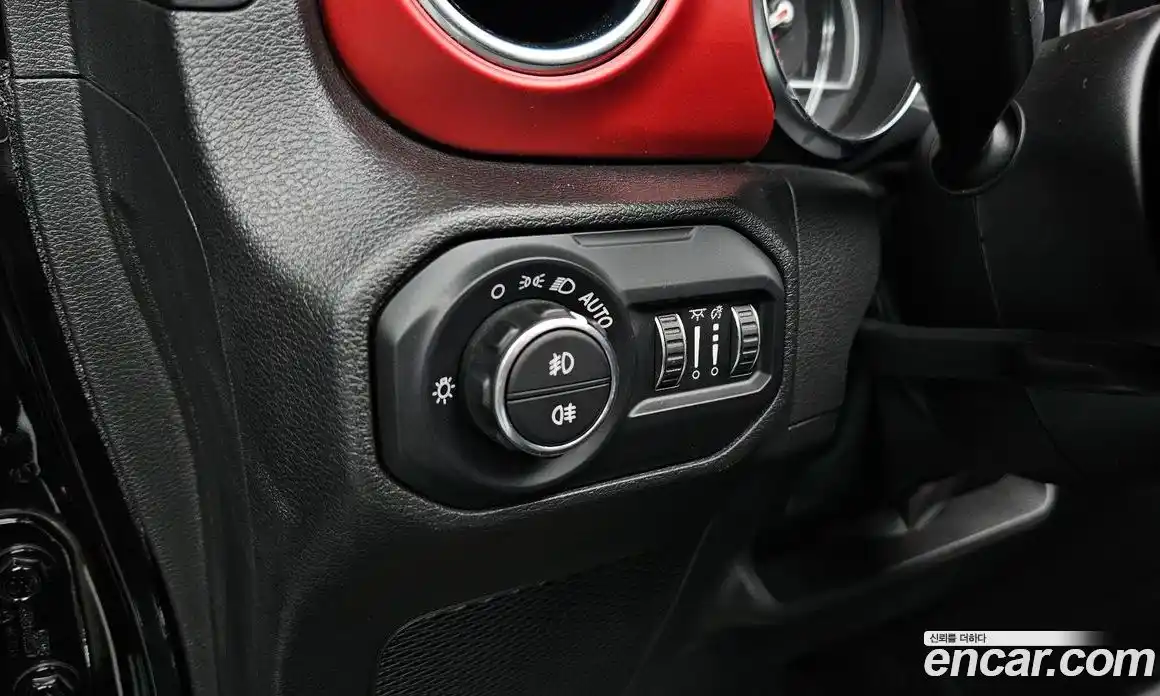 Jeep Wrangler 2022 2.0 гидро в Москве № 215434, фото 19