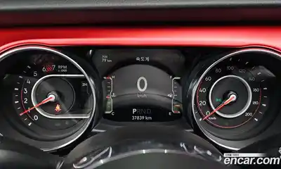 Jeep Wrangler 2022 2.0 гидро в Москве № 215434, миниатюра 8