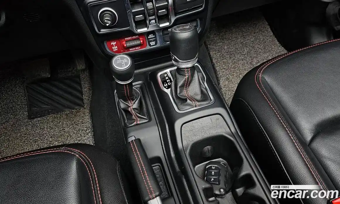 Jeep Wrangler 2022 2.0 гидро в Москве № 215434, фото 9