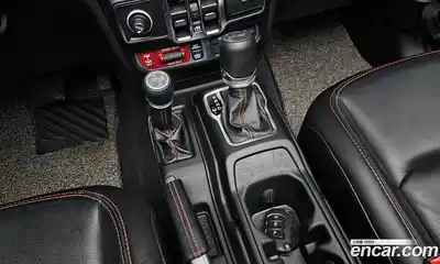 Jeep Wrangler 2022 2.0 гидро в Москве № 215434, миниатюра 9