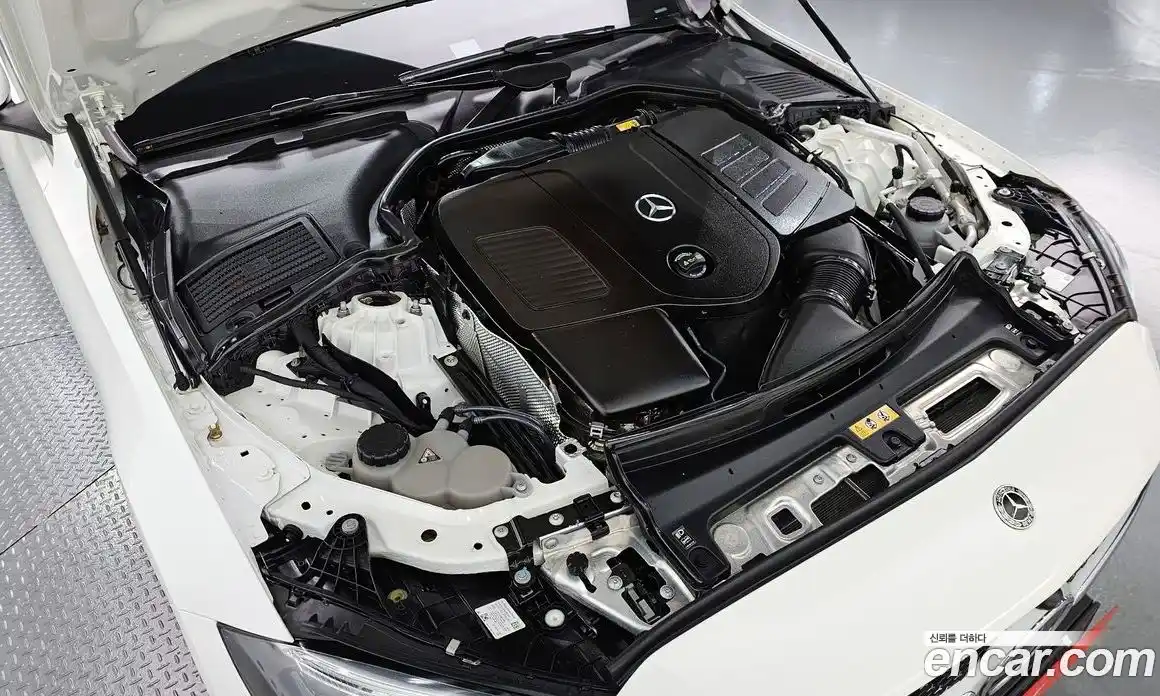 Mercedes-Benz C-Class 2023 2.0 гидро в Москве № 225045, фото 6