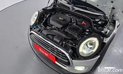 Mini Cooper 2015 1.5 гидро в Москве № 227303, миниатюра 6